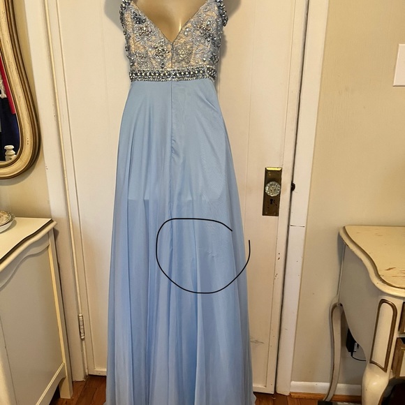 NWT | Sherri Hill Gown!!! - Picture 11 of 15